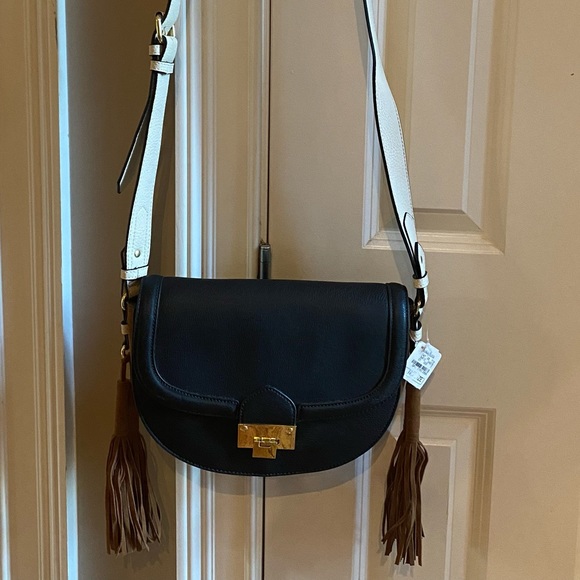 Neiman Marcus Handbags - Unique tri-colored Neiman Marcus shoulder bag - black, brown, and cream leather